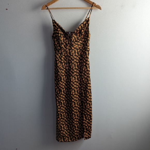 New Urban Outfitters Mariah lace up midi slip dress hearts size xs - Picture 5 of 8